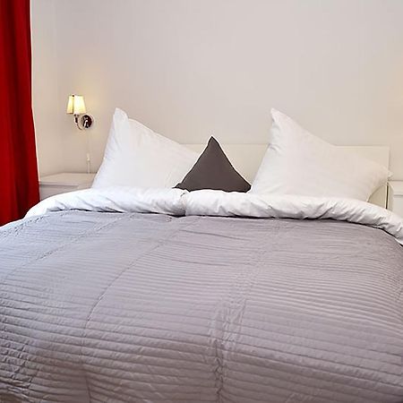 Classic 2Bdr Suite By Ruterra Praga Esterno foto